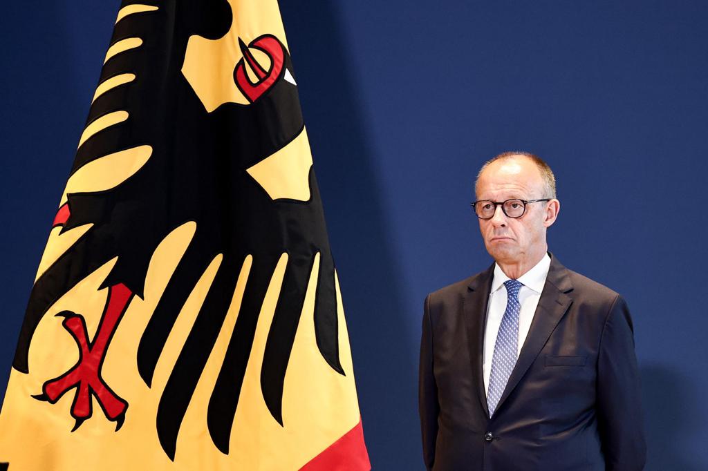 Merz dice que España debe recuperar control en Ceuta y espera que Rabat admita a migrantes