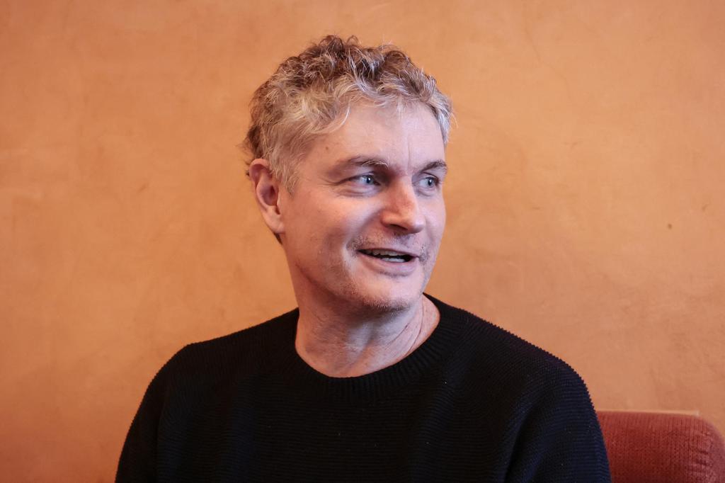 Enrique Díaz: «La cara más brutal del poder está en los centros de detención a migrantes»