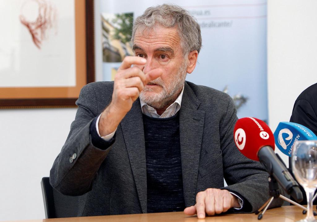Jerónimo López, geólogo: Es difícil mover esas masas de lodo, costará recuperar cuerpos