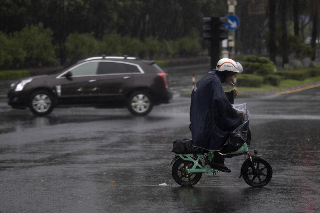 Aumentan a casi 400.000 los evacuados preventivos por las lluvias en el centro de China
