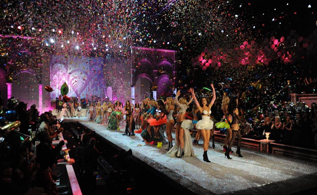 El desfile de Victoria’s Secret vuelve a Los Ángeles el próximo 18 de octubre, dice People