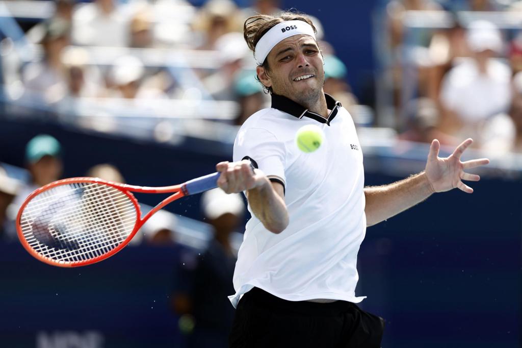 El argentino Tirante se impone al estadounidense Fritz y pasa a tercera ronda en Canadá