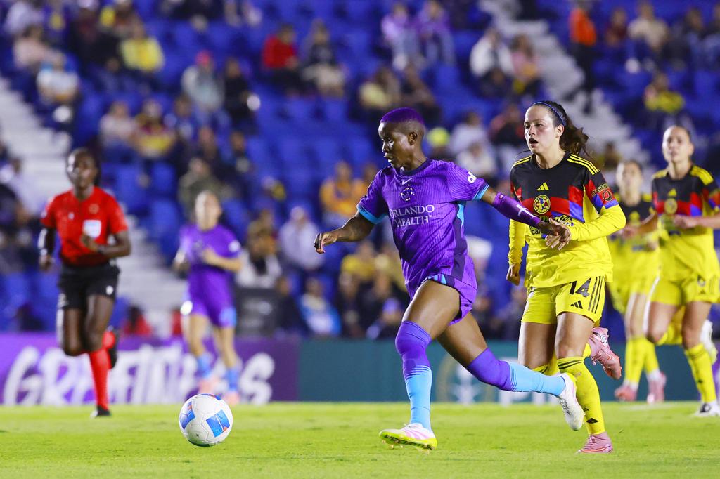 El América golea al Santos Laguna y lidera su grupo en el Apertura femenino de México