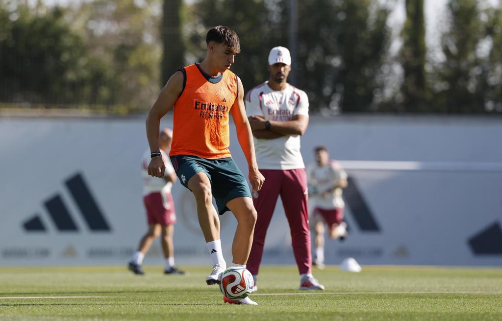 Espí: «Voy a dar el máximo por el Real Madrid «