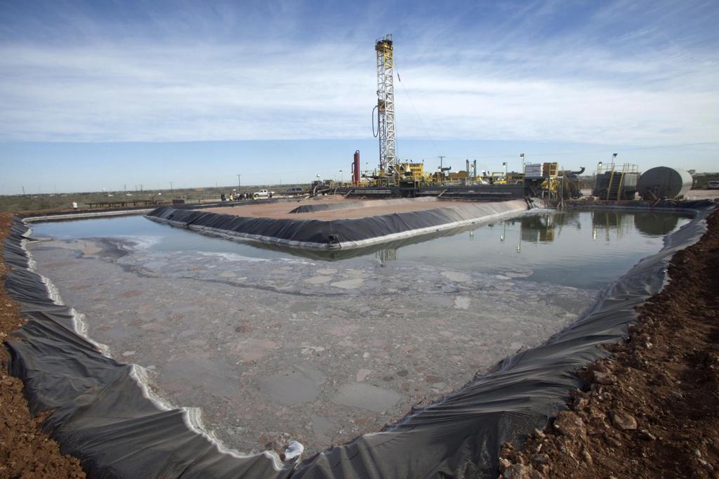 El petróleo de Texas cae un 5,1 % tras un nuevo ultimátum de Trump a Irán