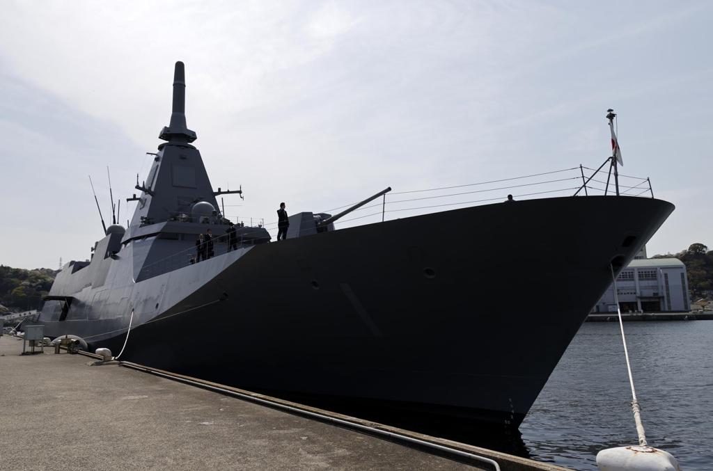 Japón aboga por impulsar industria militar y aborda las «nuevas formas de combate» con IA
