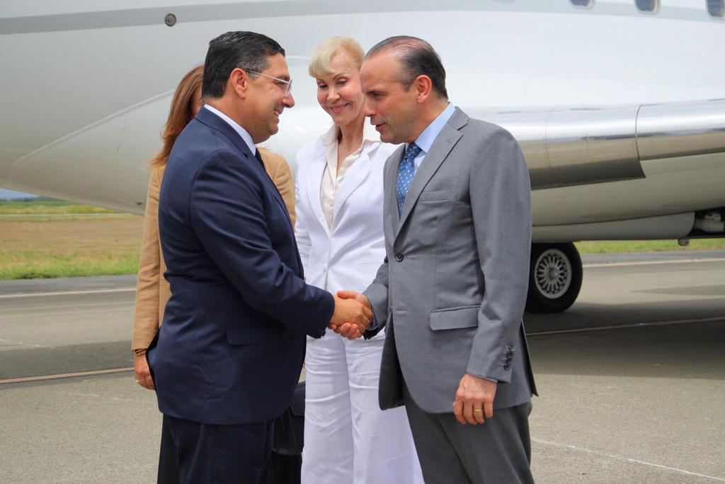 Ministro de Exteriores de Marruecos llega a Cali para la investidura de De la Espriella