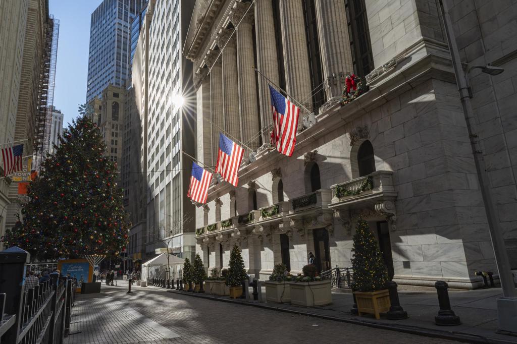 Wall Street cierra con récords del Dow Jones y del S&#038;P 500, ante el optimismo por un pacto en Ormuz