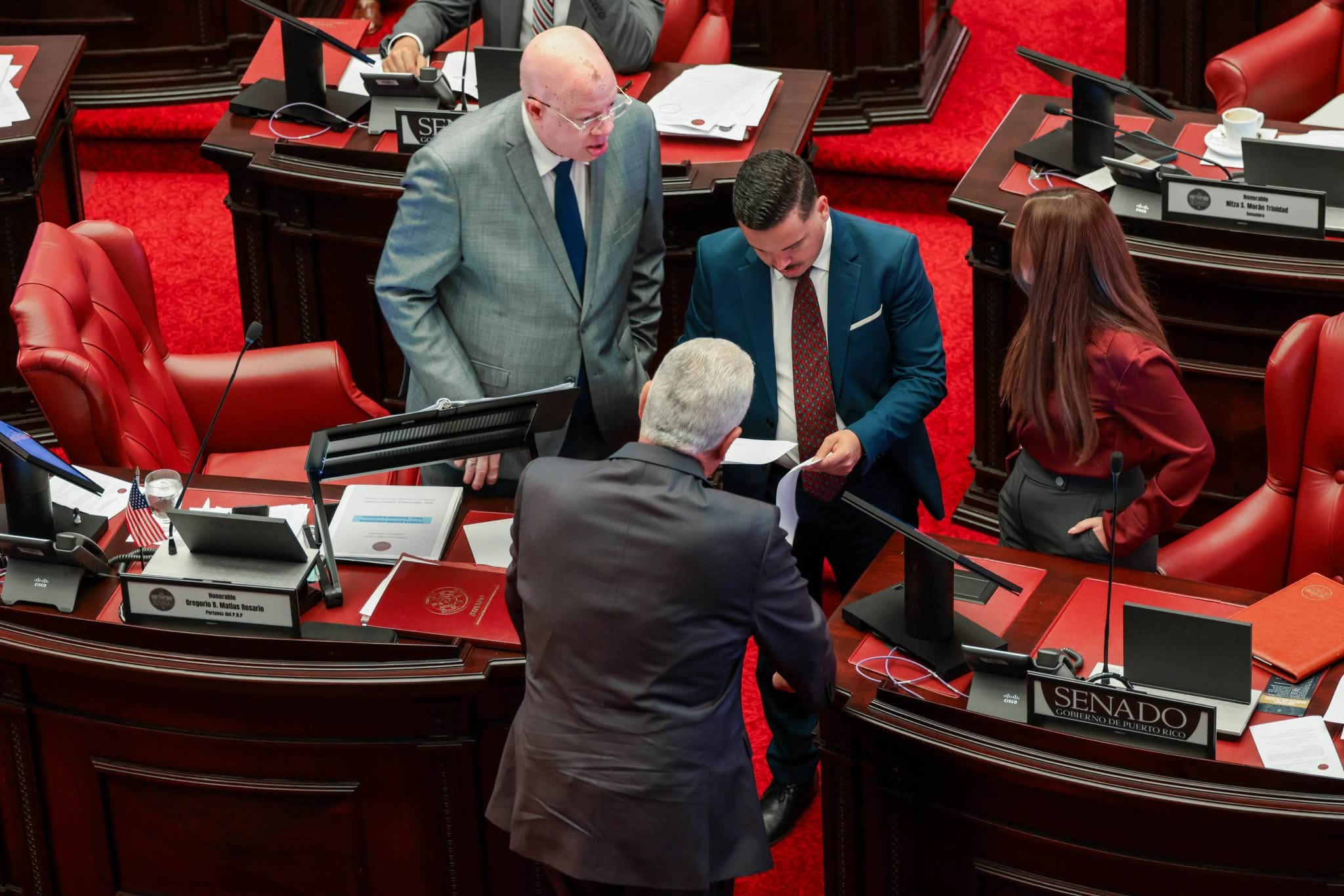 Senado busca poner freno al cabildeo con mayores restricciones y sanciones